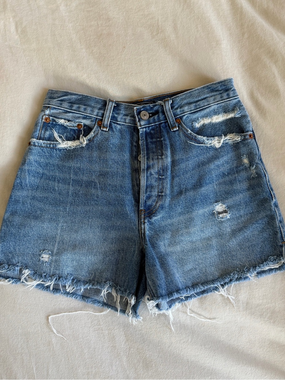Abercrombie & Fitch Distressed Denim Shorts size 25 high rise